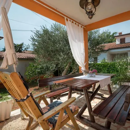 Leila-3 Apartament Umag